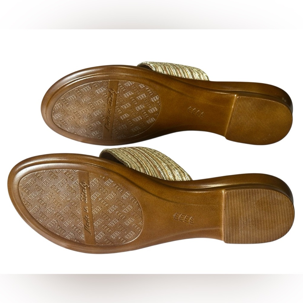 Italian Shoemakers. Tan Thong Sandals with Metallic Braided Strap (8M) NWOT - Picture 5 of 14